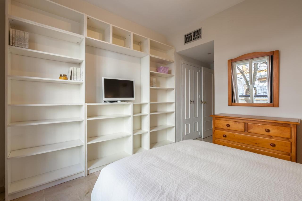 סביליה Apartamento Cerca Del Alcazar Con Garaje Privado מראה חיצוני תמונה